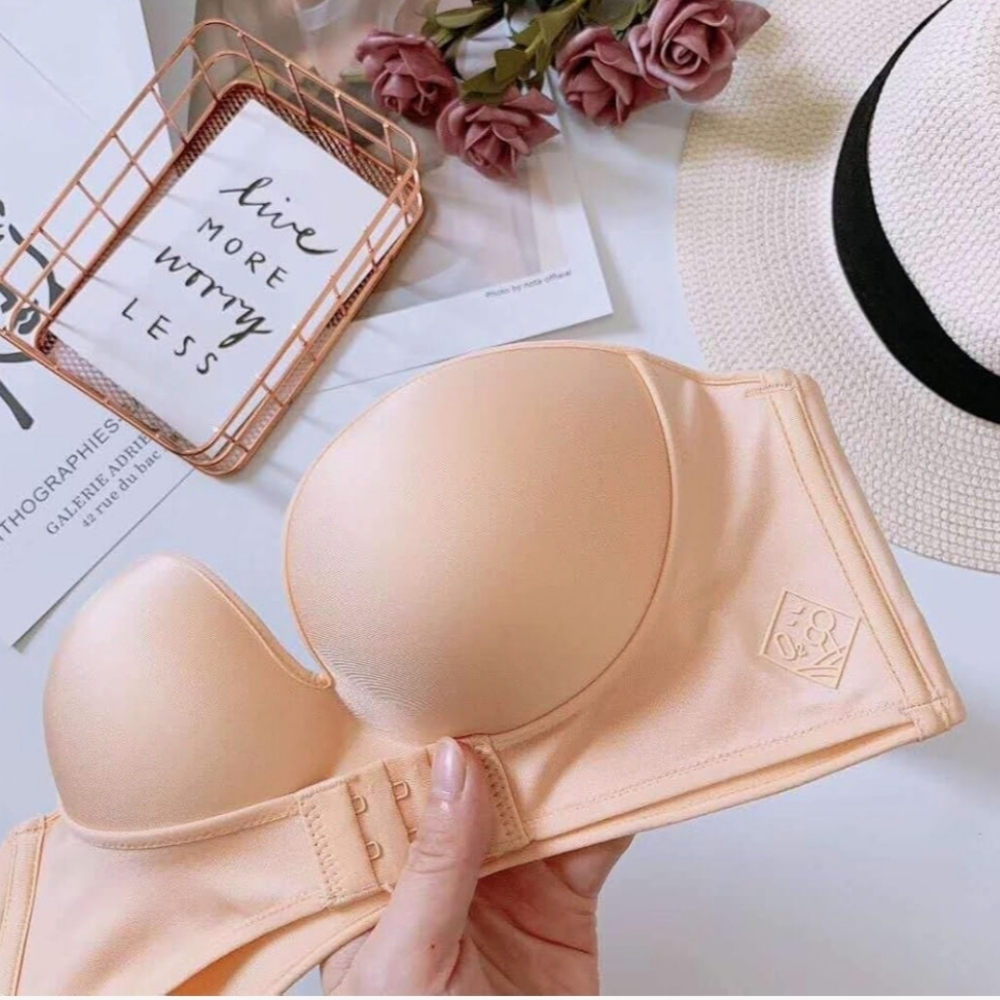NEW Strapless Front Buckle Bra Wireless Push Up Size 36 80